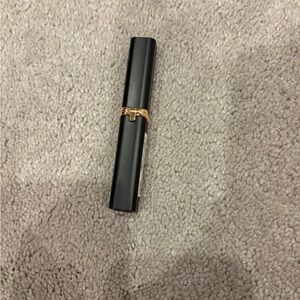 Elegant Berry Lipstick